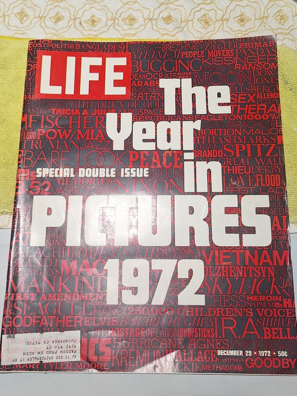 LIFE Magazine Dec 29 1972 Final Weekly Issue Year in Pictures Apollo 17 Retro Ad
